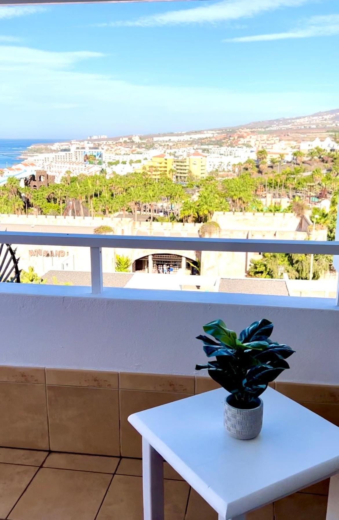 Lovely Sunny Apartment Costa Adeje  ภายนอก รูปภาพ